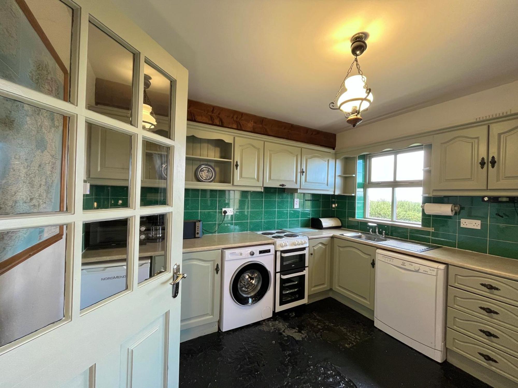 Atlantic View Cottages Doolin Extérieur photo